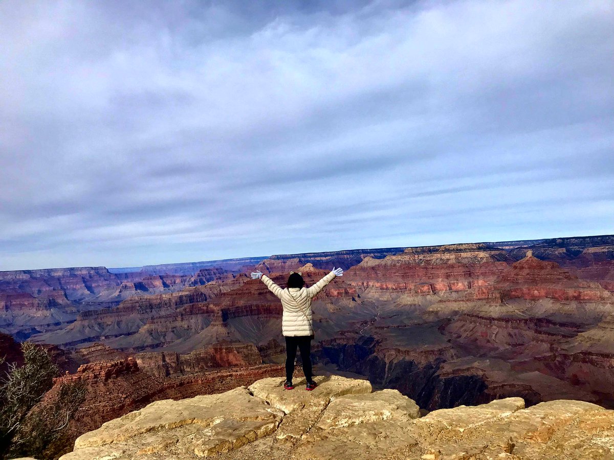 TinaGaoOnAir's tweet photo. A few #snapshots from #AntelopeCanyon and the #granddaddy of them all... #GrandCanyon!!! #Beauty beyond #imagination. #SouthRim 🌄❤🌒🦌🐿🏜🦅 (📸 @mzjennnn) 👨‍👩‍👧‍👧 #Colors #Beauty #Travel #Adventure #GaoFamilyVacation #SaturdayMorning #DecemberTrip #Vacation #Wanderlust #Traveler 🌠 https://t.co/u2pyL4aVmo
