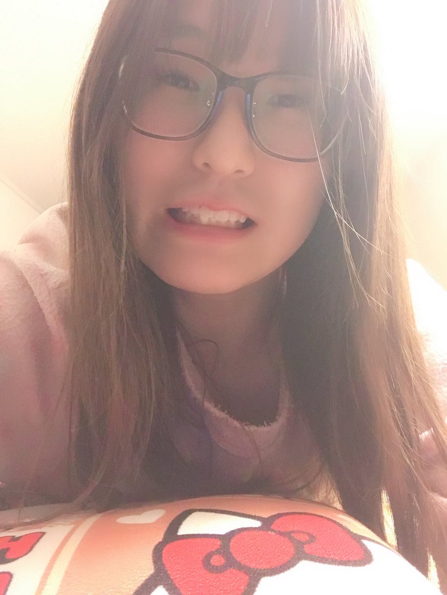 犬まゆみ على تويتر メガネかけたら 地味子ちゃんになるし目がよけい小さくなっちゃった この大きさなれないから似合わないわー 笑 おやすみ 朝早いぞぉ お出かけ 撮影会 グラビア グラビアアイドル 水着 水着撮影会 犬まゆみ グラドル 部屋汚い 犬 犬まゆみ على تويتر メガネかけたら 地味子ちゃんになるし目がよけい小さくなっちゃった この大きさなれないから似合わないわー 笑 おやすみ 朝早いぞぉ お出かけ 撮影会 グラビア グラビアアイドル 水着 水着撮影会 犬まゆみ グラドル 部屋汚い 犬