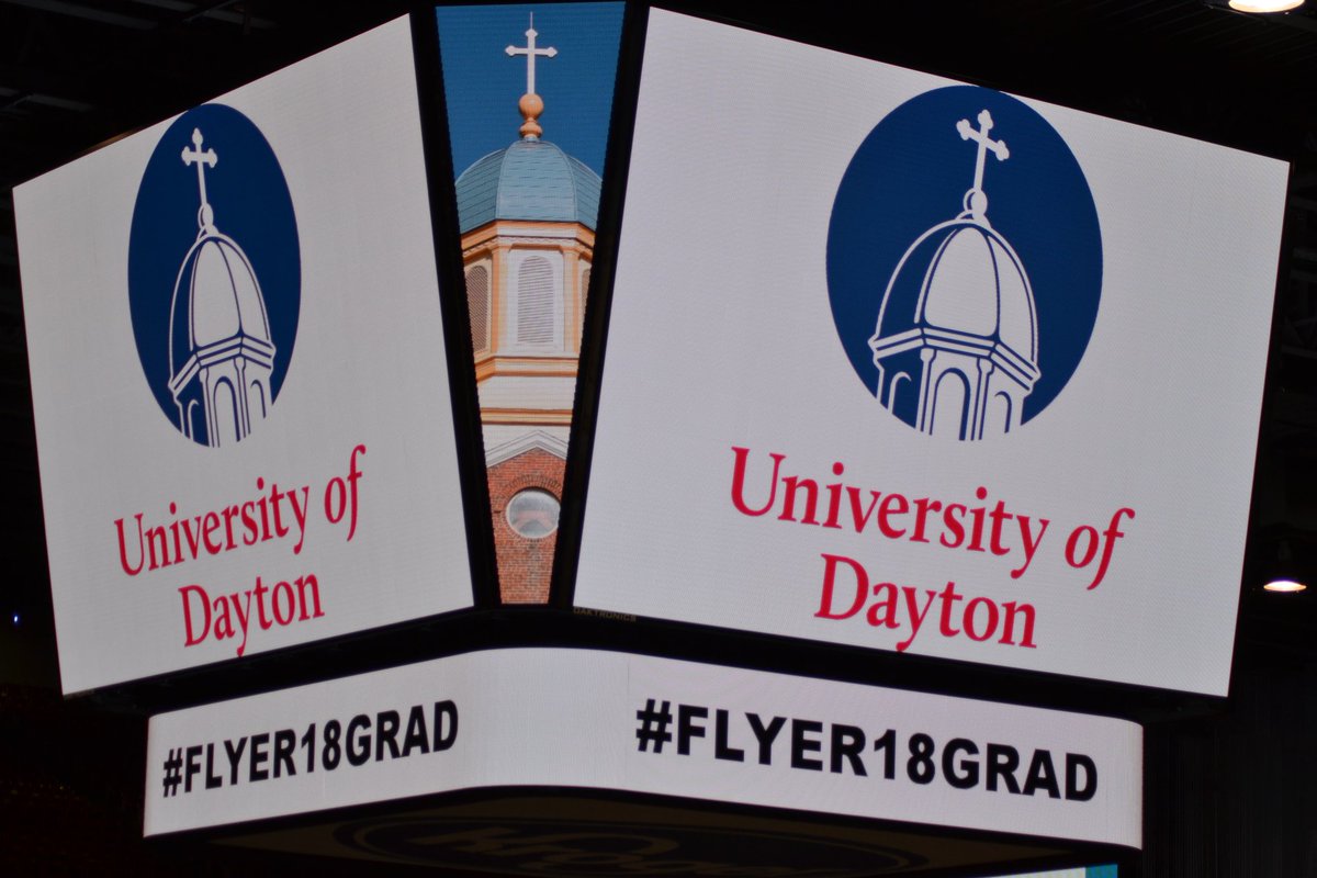 PadrePaulick's tweet photo. #Flyer18Grad exiting time. Way to go Austin. https://t.co/a21LKjiAXw