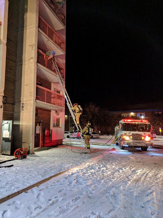 Residents from fifth floor up of fire-ravaged highrise will be able to return home bit.ly/2Eu2TWJ #ottnews https://t.co/z9OfEM81nV