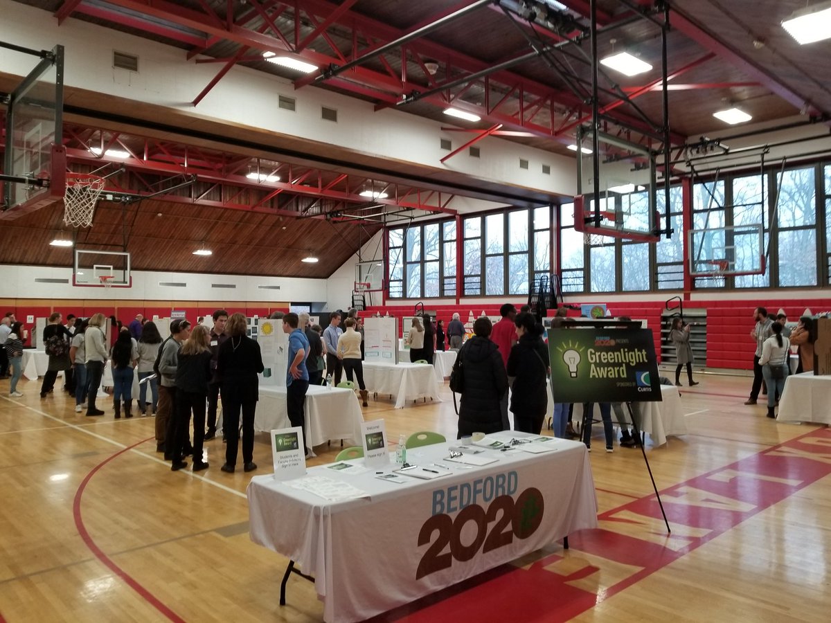 Greenlight Award Round 1 Expo today! Harvey students propose plan to reduce plastic bottle use. <a href="/HarveySchoolNY/">The Harvey School</a> <a href="/Bedford2020/">Bedford2020</a> #HarveyPride #IAmHarvey