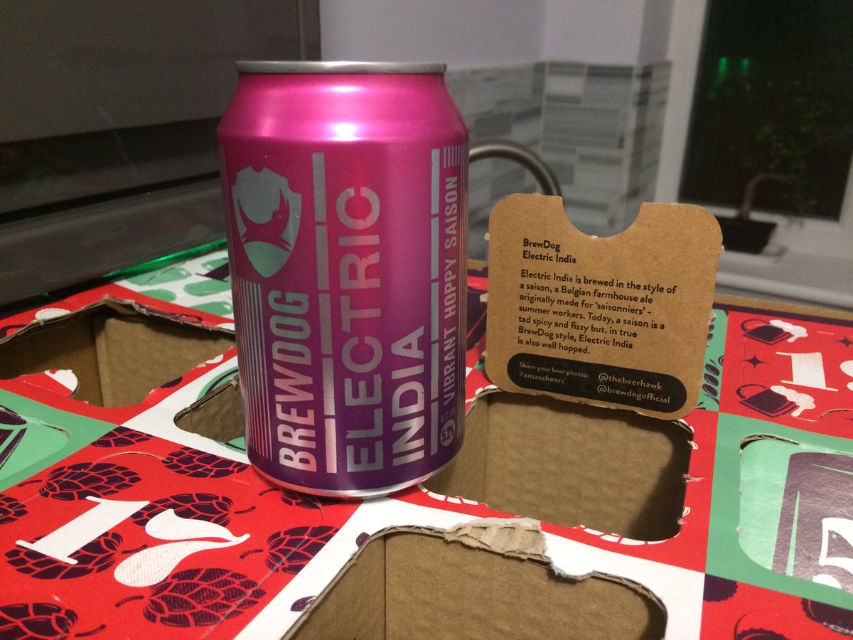 debiharrop's tweet photo. This ones electric alright! #xmascheers @TheBeerHawk https://t.co/lY6nu0eNM6