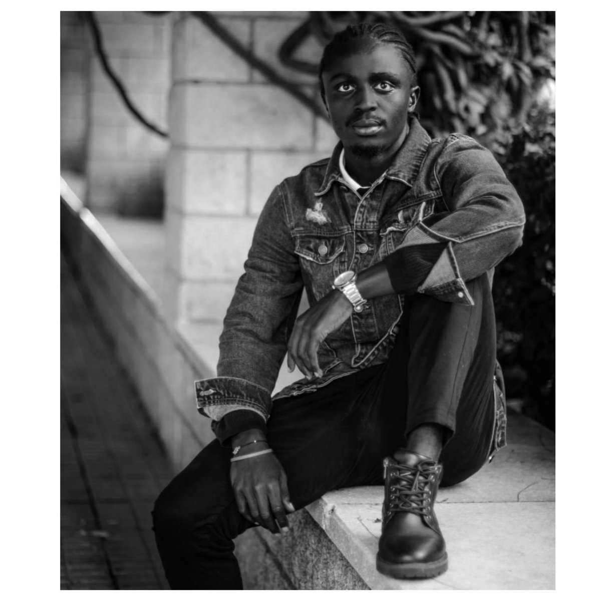 neto_official12's tweet photo. “Me gustan las gentes que ven la vida con ojos distintos de los demás, que consideran las cosas de otro modo que la mayoría”
📸 @Valts_
Modelo: @neto_official12
📸 @whatisthisinstgrm
#vogue #netolifestyle #motivacion #cultivatuvida #modahombre #moda #menoftoday #conferencista https://t.co/aOl9l7IfI5