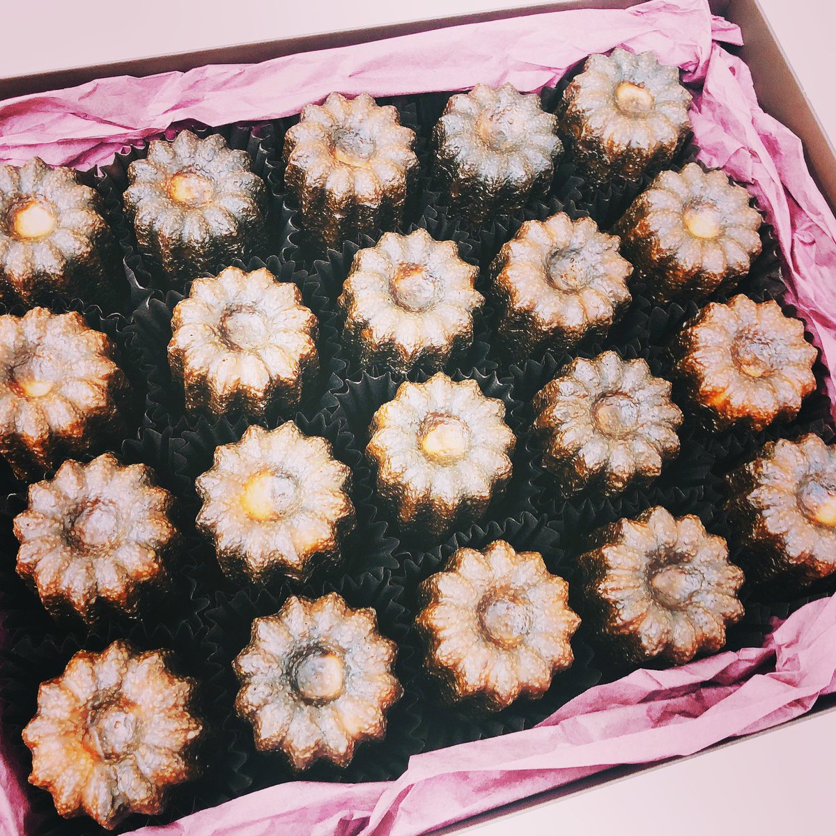 ayurion's tweet image. 池袋のカヌレのお店で作っていただきました😊
pas-daction.jp
クリスマスオンアイス2018

#パダクシオン #池袋カヌレ #カヌレ #アイシングクッキー #アイシングクッキーオーダー #クリスマスオンアイス2018  #クリスマスオンアイス #雪の結晶クッキー #ChristmasonIce #XOI2018