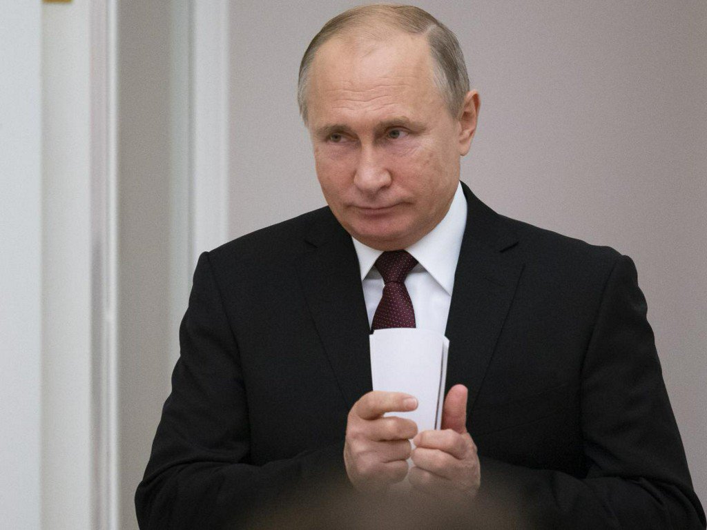 Kremlin should take the lead on rap music, not shut it down, Putin says https://reut.rs/2S928pf