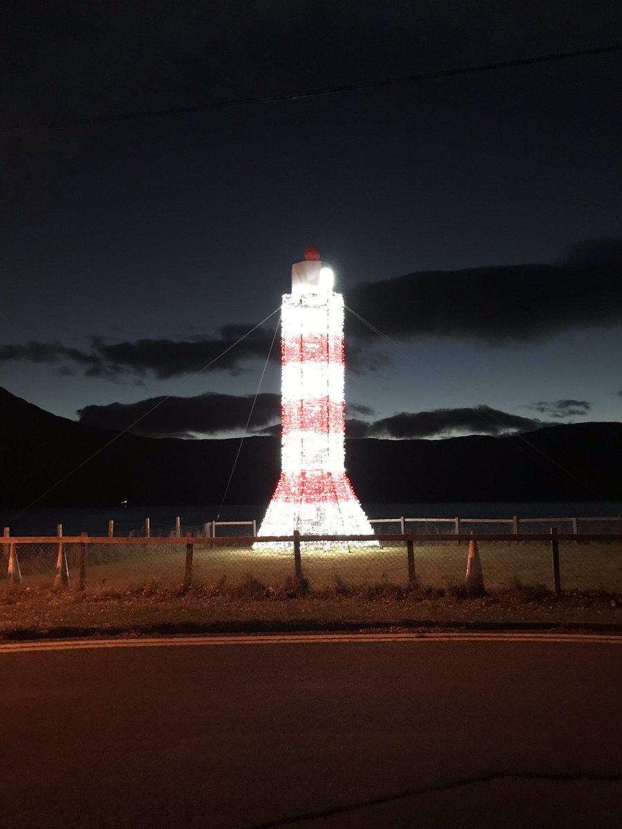 GolfUllapool's tweet photo. @NeilDrysdale ...and this year we have a lighthouse that sings and dances too https://t.co/JYmCff2XUt
