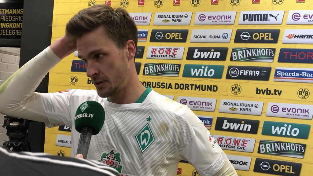 #Langkamp nach der knappen Niederlage:
„Haben blöde und zu einfach Gegentore bekommen. Der Anschlusstreffer hat uns nochmal einen Schub gebracht. Am Ende hat der Lucky Punch gefehlt, was sehr schade ist.“
#Werder | #bvbsvw