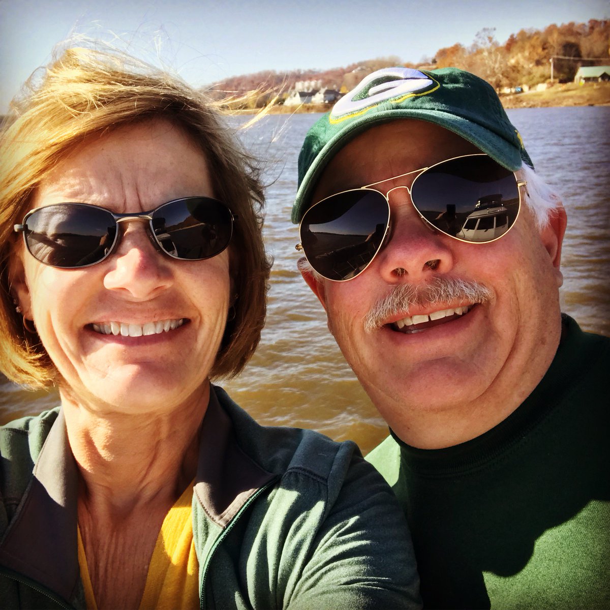 greatloop's tweet photo. The Ringhams had much to say about their one-year #GreatLoop journey: “Wow! What an absolutely incredible adventure this has been. We always tell people it has been so much more than we could have imagined." Congrats on crossing your wake aboard "Plane Relief!" #goldloopers https://t.co/9XD6JnNb5H