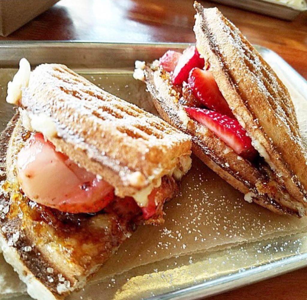 #BreakfastGoals - RT if you would enjoy indulging in one of Bruxie's breakfast creations!