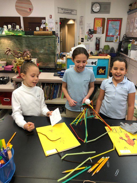 kentplaceschool's tweet image. Second-graders built straw towers and gum drop bridges in science class! #engineering #kpsstem