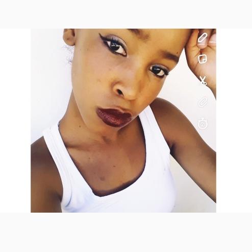 MissPreshh's tweet photo. #NewProfilePic https://t.co/ESqL0QhPV4