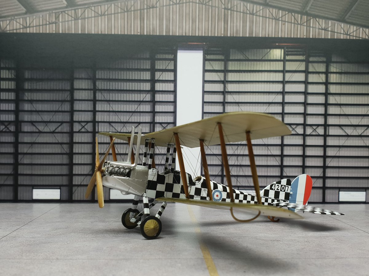 Plastic_Alchem's tweet photo. And here we have, Royal Aircraft on the hangar ready for inspection. Hope you all like it, soon another build. #comissionbuilds #builtmodels #scalemodel #scalemodelworld #scalemodelkit #plasticmodelkit #plasticmodels #plasticmodel 
#plasticalchemist #Airfix #oneofakind #collector https://t.co/lpIdFtu4df