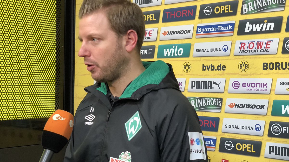 #Kohfeldt:
Die Jungs haben ein tolles Spiel gemacht. Nach dem 0:2 hatten wir eine mutige Phase mit Torchancen. Haben immer auf Sieg gespielt. Eckenverhältnis 10:4
Die Möglichkeiten waren da. Die Art und Weise war heute gut. Das Ergebnis natürlich nicht.“
#Werder | #bvbsvw