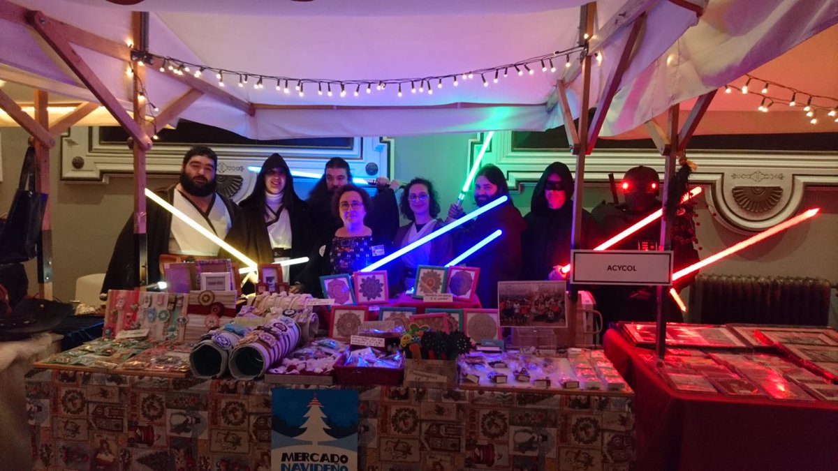OrdenRevanCan's tweet photo. ¡Mercado navideño solidario en #MedinaDeRioseco! Talleres de manualidades, photocall, desfiles... ¡y mañana por la mañana más!
#Acycol #ASOFED #OrdenDeRevan #Valladolid #UnidosPorUnaGalaxiaMejor https://t.co/UCbvYnVoeN