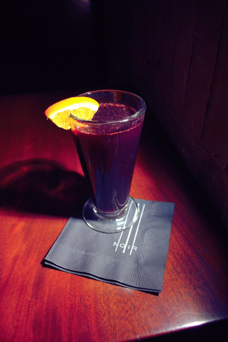 Do you smell that? The scent of cloves, nutmeg, allspice and cinnamon are luring you in. Order the Mulled Wine tonight. You won't regret it. bit.ly/101IWyb