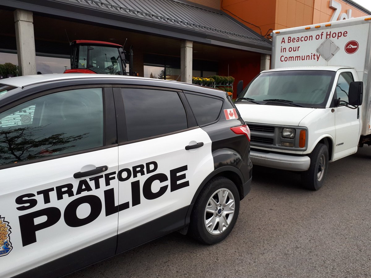 csostrat's tweet photo. Thank you @StratfordON to everyone who supported and gave at today's food drive for @StratfordHOB https://t.co/pENsI0W4uj