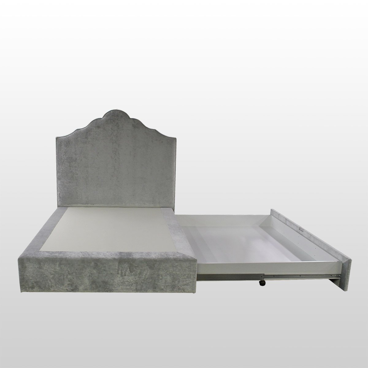 Putting on the finishing touches of this custom storage bed created for #TheMartinGroup and #HavilandDesign
#customfurniture #interiors #storagebed #AveryBoardman