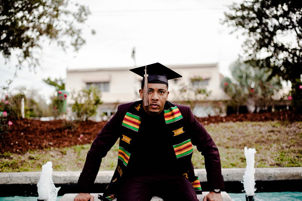 rjbmirak's tweet photo. Positions switch keep faith and stay persistent #BCUGRAD https://t.co/SPmZVkuLai