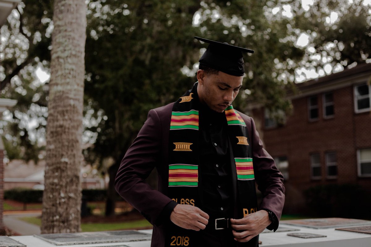 rjbmirak's tweet photo. Positions switch keep faith and stay persistent #BCUGRAD https://t.co/SPmZVkuLai