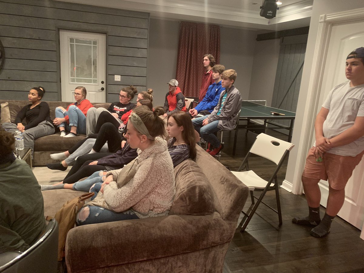 DixieFca's tweet photo. Successful meeting last night! Thank you to all who came and to Mr. Niemi for a great talk about God’s purpose! https://t.co/Dwqp7iwHMx