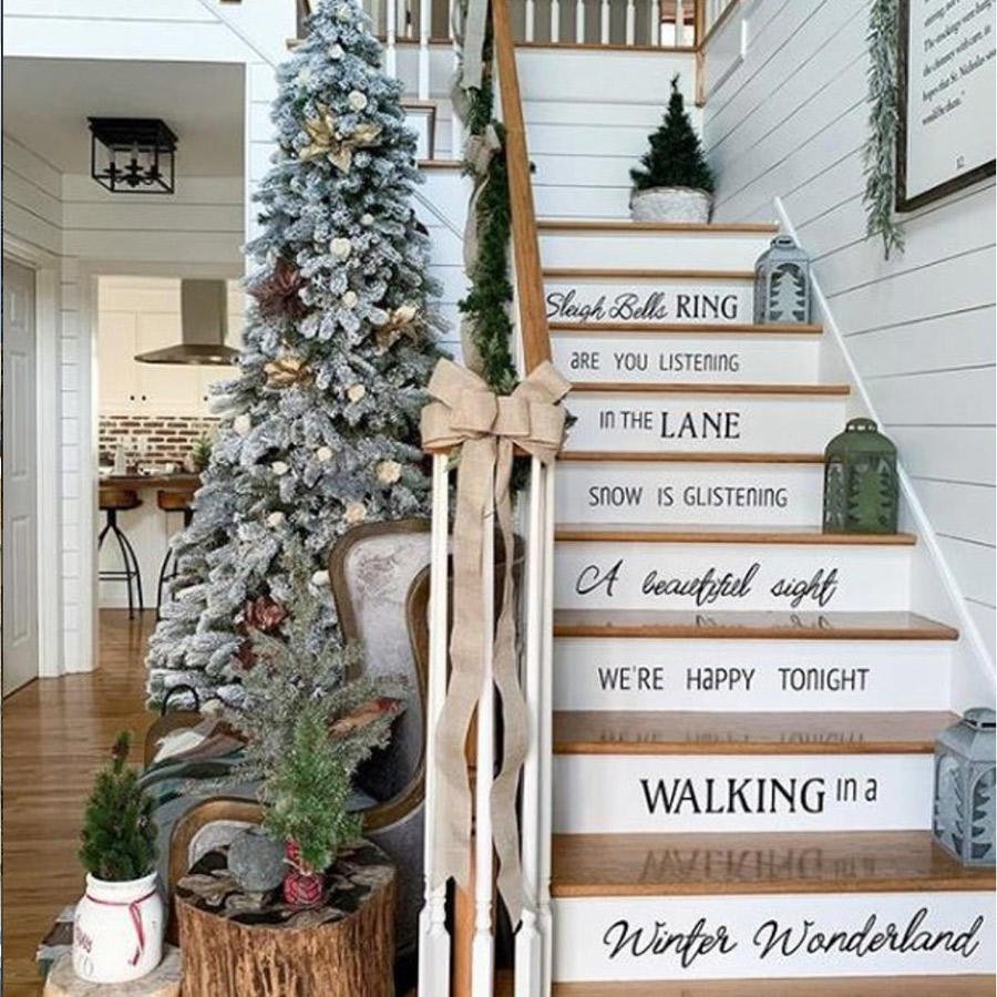 CrafterCuts's tweet photo. Take your home decor to a whole new level this holiday season! Our Holiday Cameo 3 bundle features over $350 worth of quality crafter essentials for only $209! 🤩 Use the link in our bio to snag this one-of-a-kind deal while you can! 🏃🏽‍♀️

📸: @farmhousechic4sure https://t.co/7BAm60Se7Q