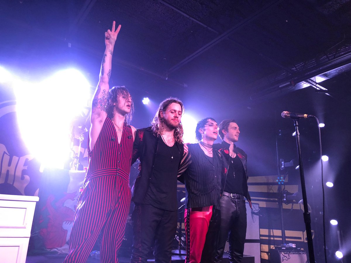 StruttersOFCL's tweet photo. Now that @TheStruts #BodyTalksTour USA has wrapped up, what were your favorite moments? If you would like to join #Strutters, the 1st and largest group of #TheStruts fans, follow us here: https://t.co/XFZzDYi2zs https://t.co/BFNhCOI6vA