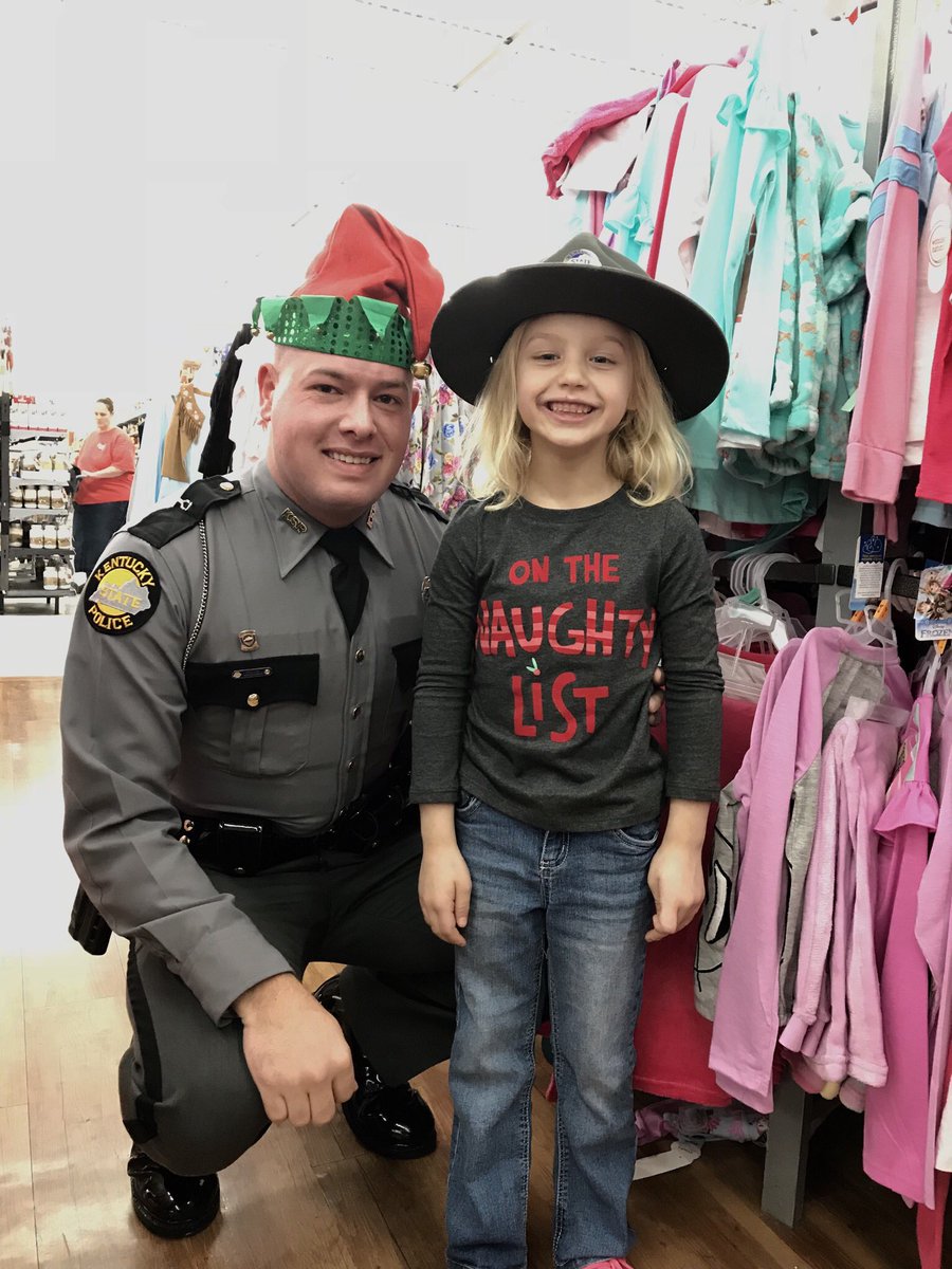 TprPurdy's tweet photo. I think that these @kystatepolice enjoy #ShopWithATrooper more than the children.
I’m thankful to work with so many Troopers that have a HUGE ❤️ for our community. https://t.co/ovdpaxXtGZ