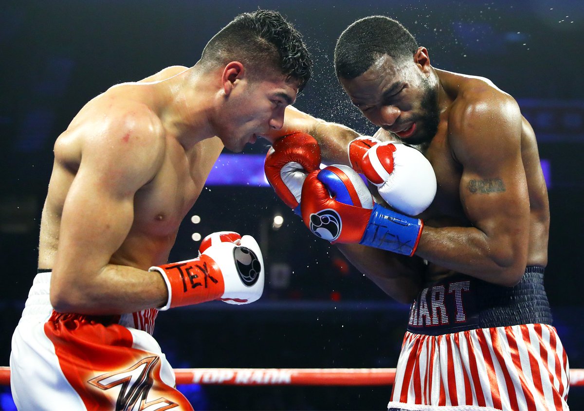 NotiFight's tweet photo. Zurdo Ramírez derrotó en otro difícil combate a Hart - NUESTRO REPORTE CON TODAS LAS FOTOS! https://t.co/u3nZYAYd9Q #RamirezHart2 @WorldBoxingOrg https://t.co/gNAAm51uRr