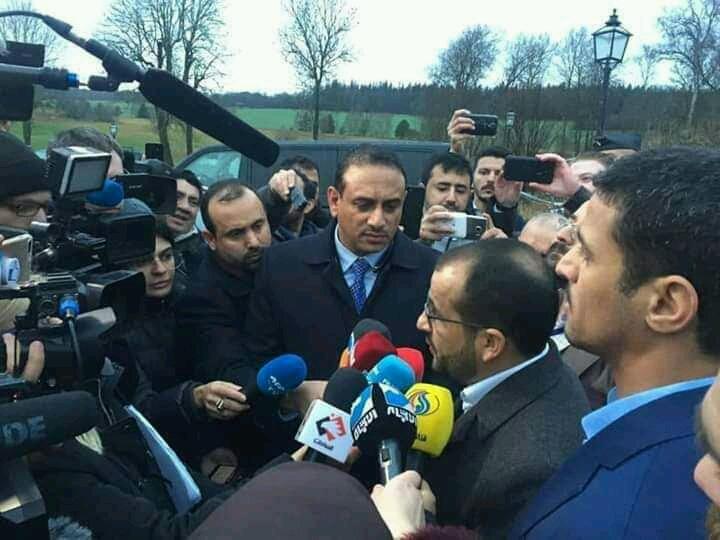 #وتلك_الأيام_نداولهابين_الناس
ذهب الحوثيين الي السويدوكانوفي نظرالكثيرمن دول العالم مليشيات ولم يعودوالي صنعاء الاوقدتحولوبنظرتلك الدول الي طرف سياسي ومكون اساسي قوي في اي تسويةقادمةوصارومعتربهم في كل دول العالم صحيح لاجديدمن تلك المفاوضات غيرتعطيل قرار2216والإعتراف بالحوثي دوليا