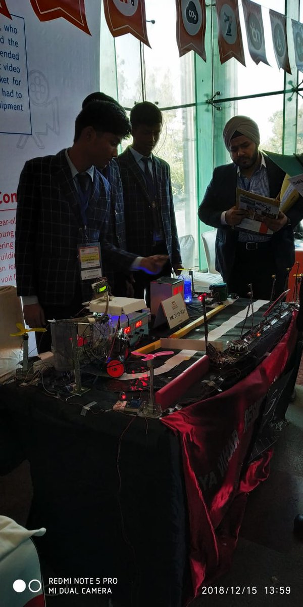 Vidyavihargroup's tweet photo. Our school Students have participated in first Day Of #Avishkaarmakeathon #2018 Grand Finale which are being held in Thyagraj Stadium New Delhi (15th to 16 dec 2018)..They have been shortlisted in top 15 Teams out of 75.. #Smartcity #makewecan #Innovation #CelebrateAvishkaar https://t.co/nKTH8kt4LX