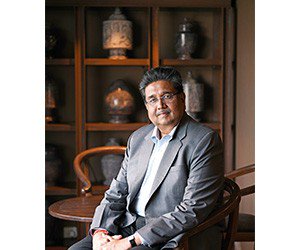 Marwarmagindia's tweet photo. Harshavardhan Neotia created his own business empire and he is the architect of enormous reality business that defines ₹1500 Crore Kolkata based Ambuja Neotia Group ( @AmbujaNeotia ).
#SaturdaySpecial #Ambuja #Neotia #AmbujaUniversity #NeotiaGroup
https://t.co/wdKnmDVdtA https://t.co/iXNa1nKScJ