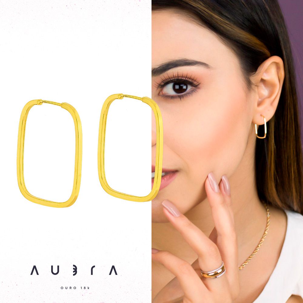 AubraJ's tweet photo. Brinco de argola quadrado ouro 18k médio, para seu fim de ano ser ainda melhor ♥
.
.
.
.
#brincodeouro #brincodeargola #brincodeargolaouro #ouro18k #argoladeouro #paraelas #brincos #amomuito #mimo #joiadelicada #brincodelicado #aubrajoias #presente #fimdeano #look #moda #joias https://t.co/2p4hUSvKKk