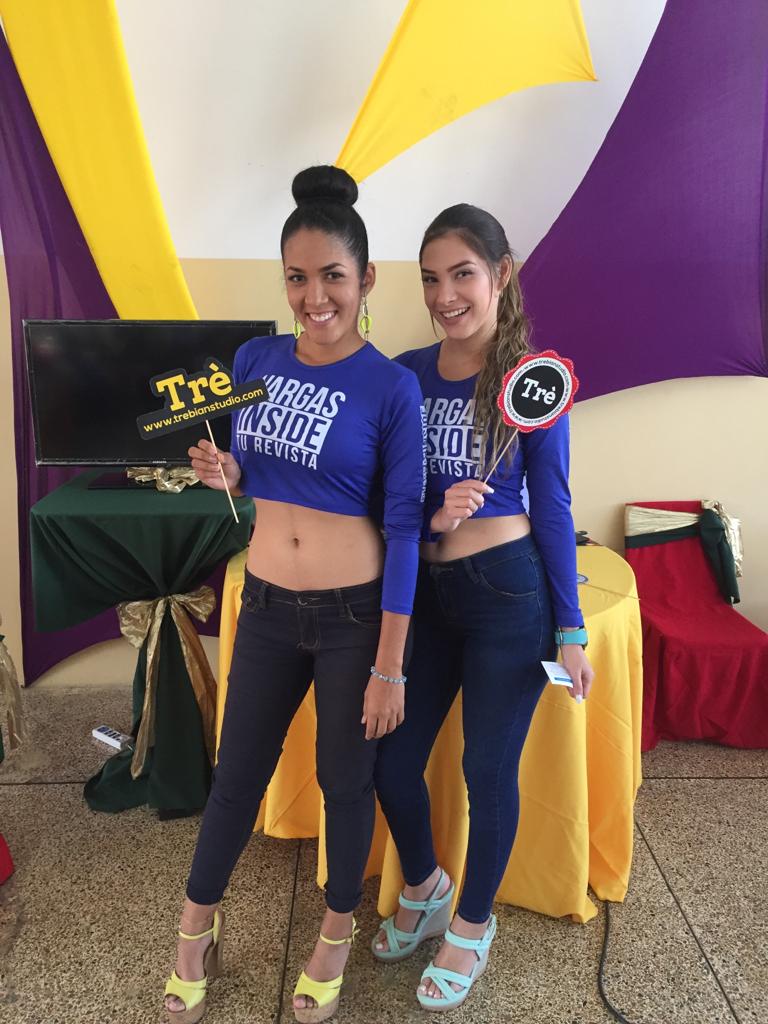 trebianstudio's tweet photo. Junto a nuestros animadores de #VargasEstaDeModa celebramos la creatividad y constancia de nuestros emprendedores 👏👏🇻🇪
#TrebianStudio Agencia Digital 💡 https://t.co/aYT6vwBzEI