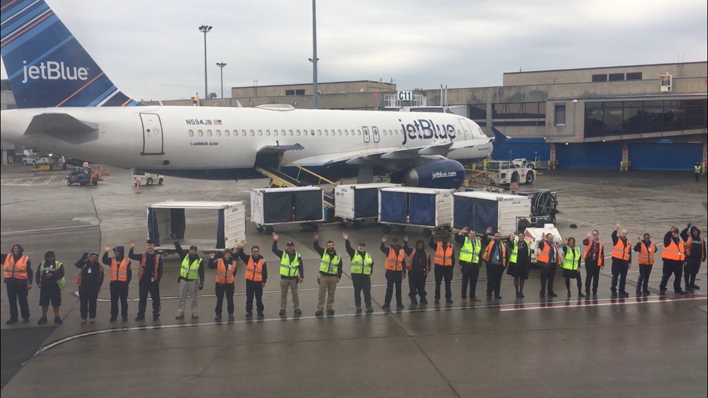 Taking off to our newest nonstop destination from <a href="/BostonLogan/">Boston Logan International Airport</a> today, #SteamboatSprings . Thanks to our <a href="/JetBlue/">JetBlue</a> BOS Crewmembers and Massport for the great send off! <a href="/HelloJetBlue/">HelloJetBlue</a>