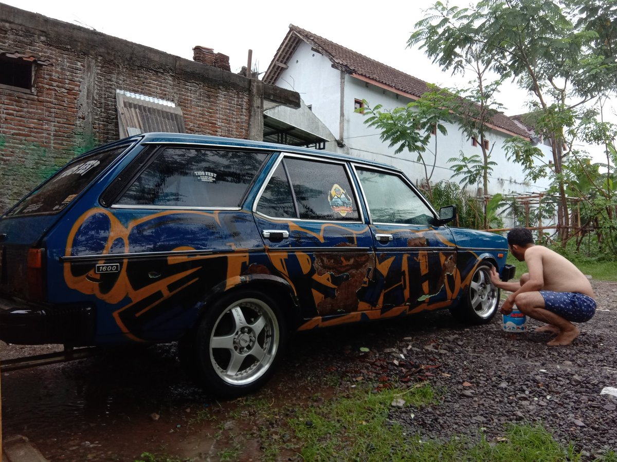 Karena hidup itu tak semudah umbah-umbah..