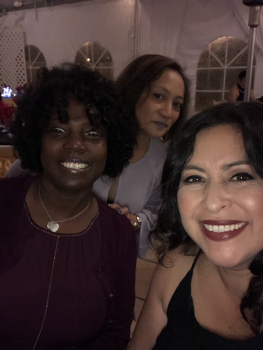 MrRichardbel's tweet photo. Throwback Friday to Cerritos End Of Year Celebration-2018 🎉 #TuggleNation #FunAtWork #FieldsFam @WendySerranoG4 https://t.co/nseg8nGM7R