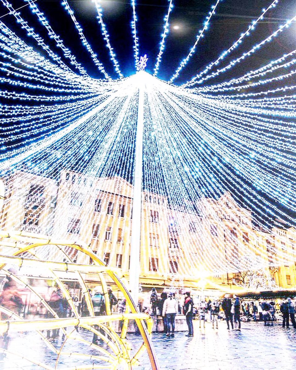 ilioiumadalina's tweet image. ✨Lost in a fairytale✨

#basm
#mom
#timisoaracity