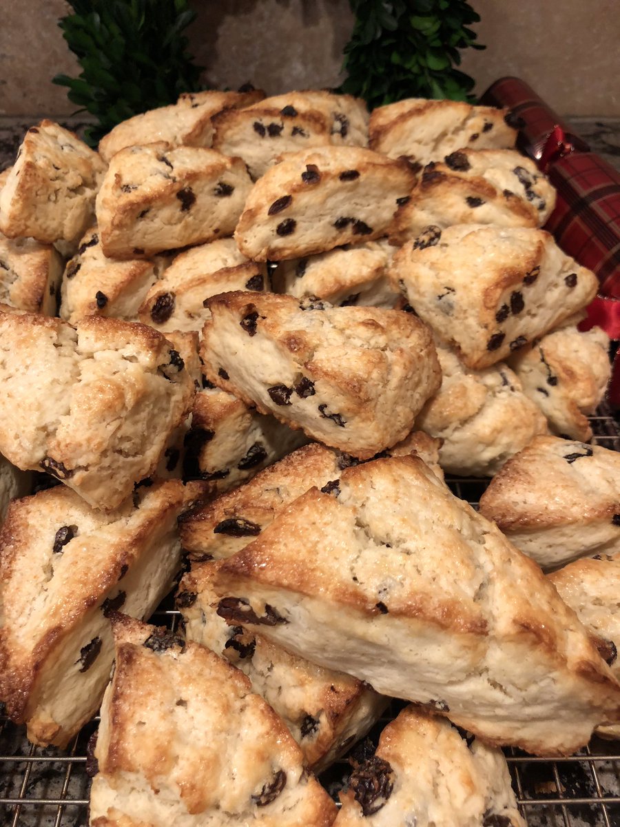 ChefCDoherty's tweet photo. Soft,  fluffy scones for a holiday party.   What do you like to put on your scones?  #chef #cheflife #foodie #privatedinner #centralcoast #catering #goodfood #yum #scones #irishpride #nomnom https://t.co/fllZLx3hn4