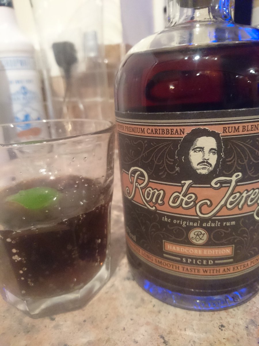 bizzy2711's tweet photo. Time to open my birthday present @RondeJeremyRum #HardcoreEdition https://t.co/RamSlIzwtJ