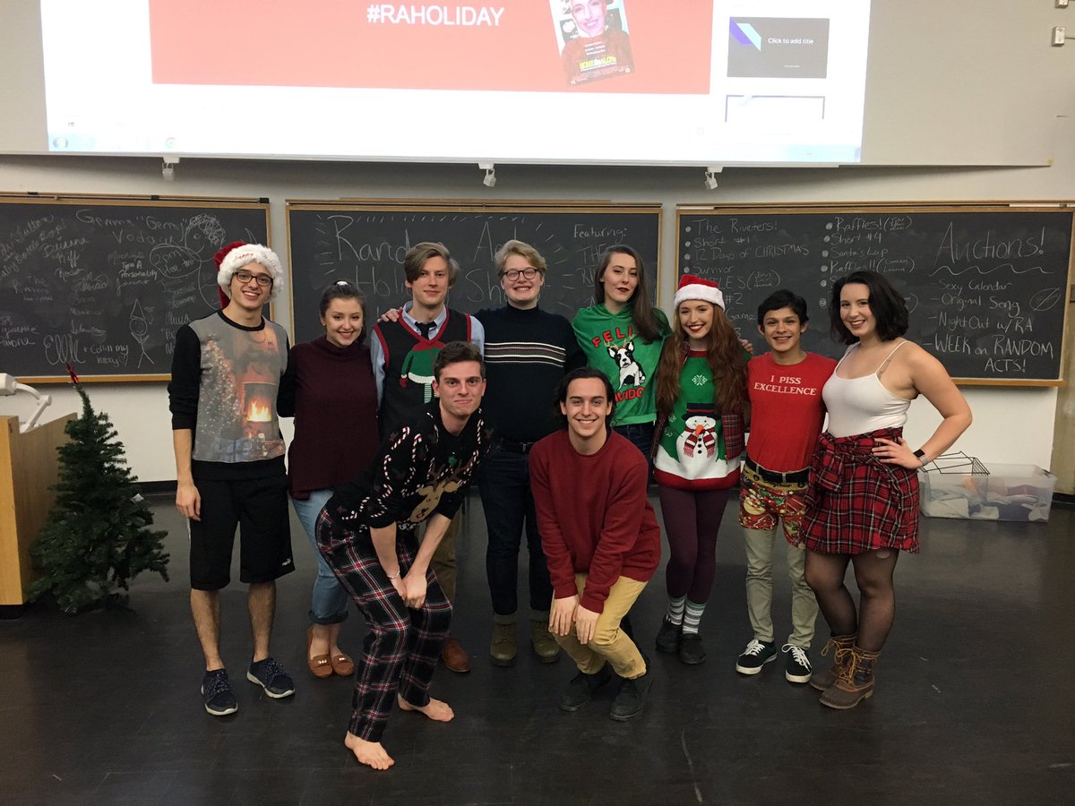 RandomActsFRED's tweet image. THANK YOU for coming to the show last night! May sugarplums dance in your heads for the next month ❄️ #RAHoliday