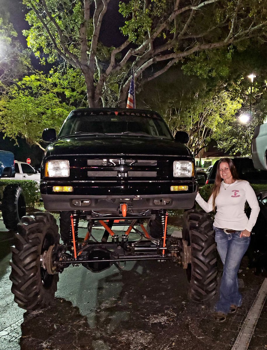 The swagger don’t stop.... #outlawswagger 💯