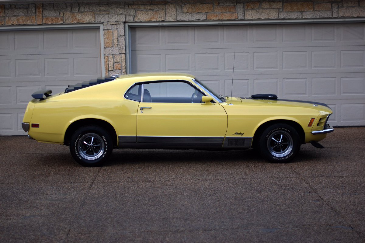 setofmags's tweet photo. 1970 Ford Mustang Mach 1 restoration almost complete and ready to head down to the @Barrett_Jackson auction in January. #mach1 #FordMustang https://t.co/AcrtklwW44