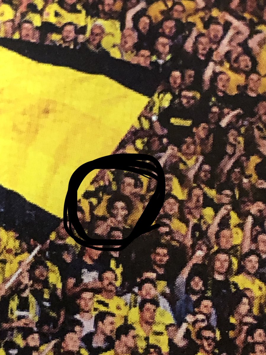 fy_90_'s tweet photo. @BlackYellow well done, but i found him! #whereswitsel https://t.co/T6eRYEtMiD