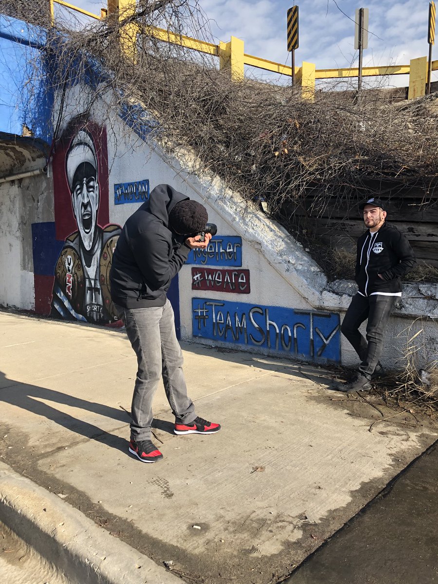 ShortyTorresMMA's tweet photo. Behind the scenes of the Team Shorty photo shoot with @EpifanioStudios | 📷 by @memofilms | 🎨 by @dtek03768046 | #WeCan #WeWill #Together #WeAre #TeamShorty https://t.co/1rpvEHsacA
