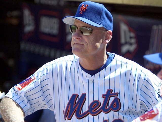 Happy Birthday to former manager Art Howe (72) and Mo Vaughn (51).   