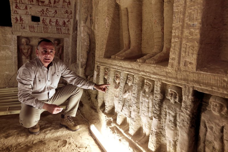 DailySabah's tweet image. Egypt discovers "well-preserved" 4,400-year-old tomb of 'Wahtye', which dates from the rule of King Neferirkare Kakai, near south of Cairo sabahdai.ly/o0M1pM