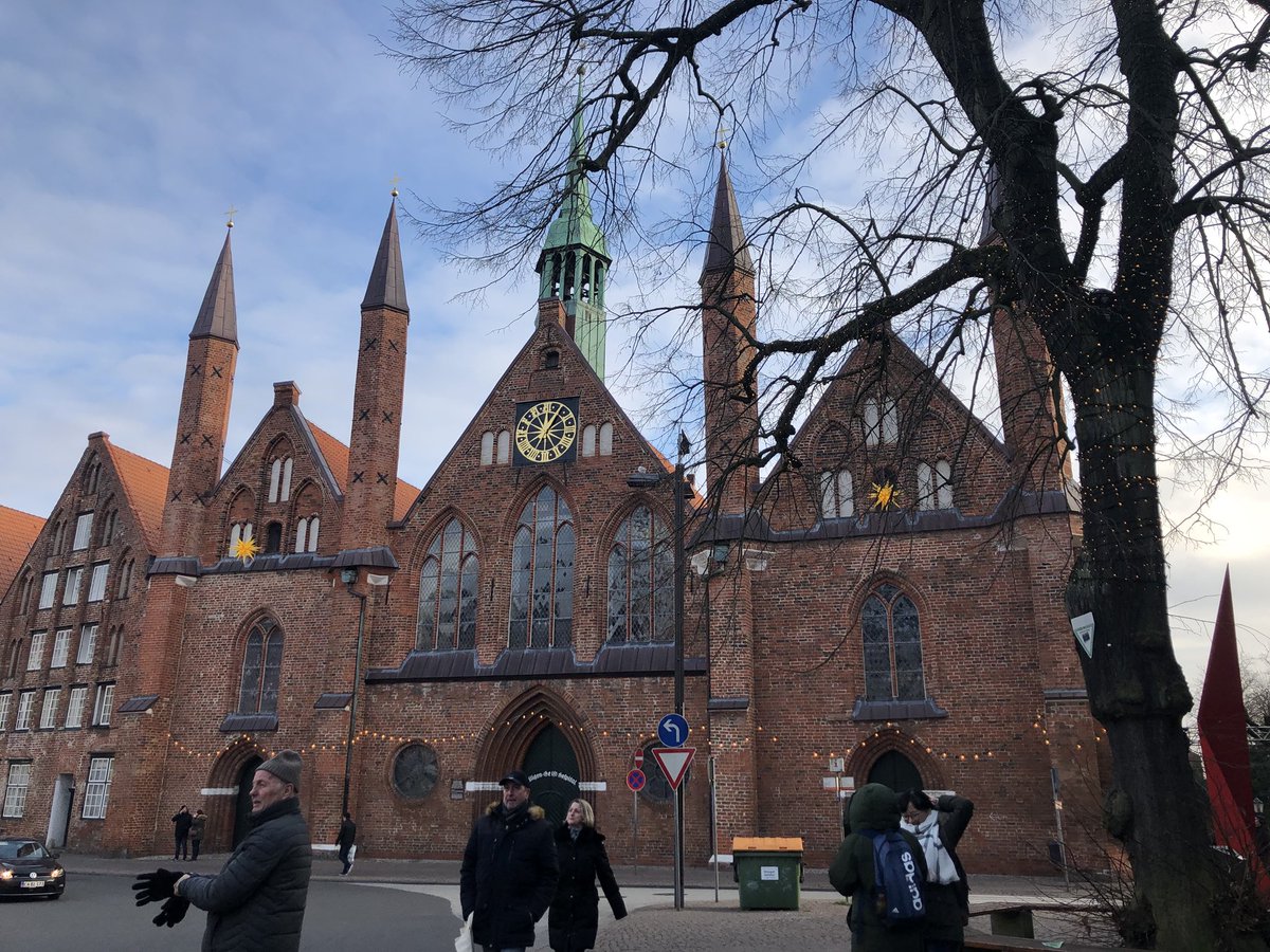 holiday_with_us's tweet photo. Wishing you’d managed to get to a Christmas Marlet this year? Start your inspiration here... why not plan a trip next year to Lübeck, Germany 🎄🇩🇪🥂 https://t.co/jRJaOHtLkD