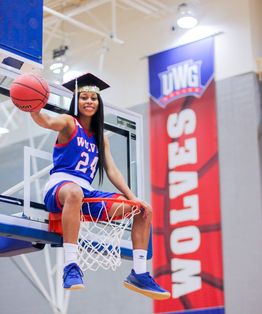 Got my degree, now about to get some buckets #GameDay 🍴#GraduationDay 🎓 #UWG18