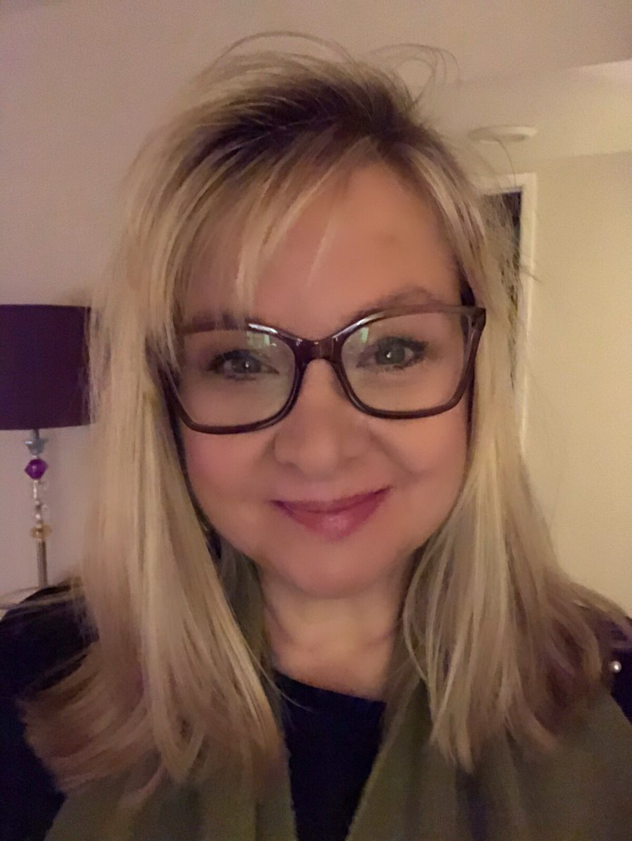cherylchase's tweet photo. Check out my new spectacles #CherylChase #AngelicaPickles #Nickelodeon #FunFrames https://t.co/sMsqwbBKUN