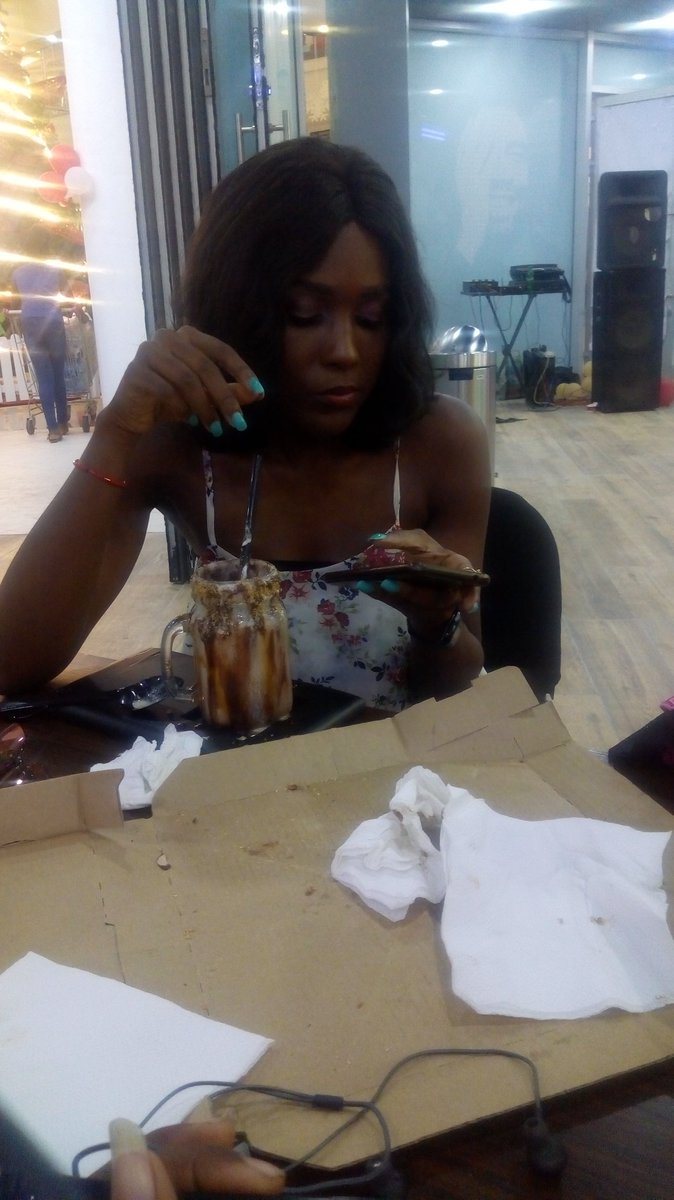 potam1304's tweet photo. At the new outlets of #DominosNG, #ColdStoneNG &amp; #PinkberryNG @ Jabi Lake Mall in Abuja. https://t.co/jW320u0Ipu